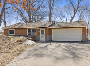 67 5th St NW, Elk River, MN 55330