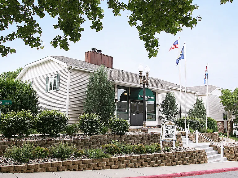 Britain Towne — Photo 14