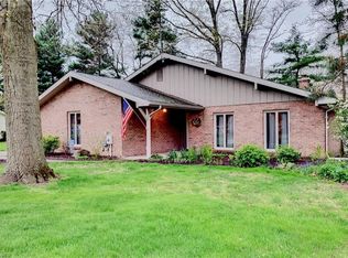 268 N Colonial Dr, Cortland, OH