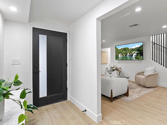 4th image of 6091 Navajo Rd