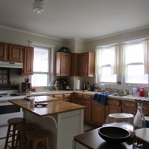 Kitchen - Island is the tenants