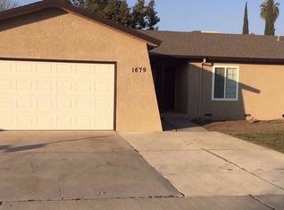 1679 Mitchell Ave, Clovis, CA 93611