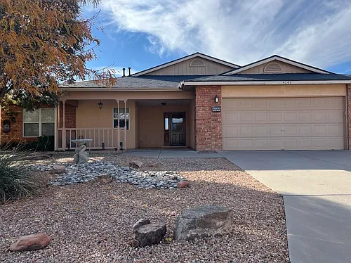 4245 Foxwood Trl SE Photo 1