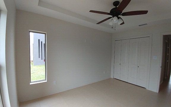 5th image of 2712 April Ave #70