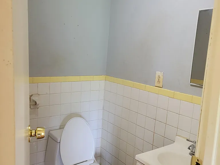 298 Route 211 E #3 — Photo 4