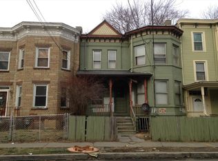 52 Overlook Pl, Newburgh, NY 12550