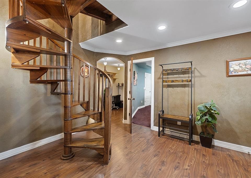 1st image of 7212 Old Trails Ct