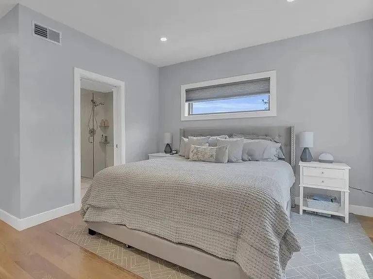 24 Rawson St #3 — Photo 3