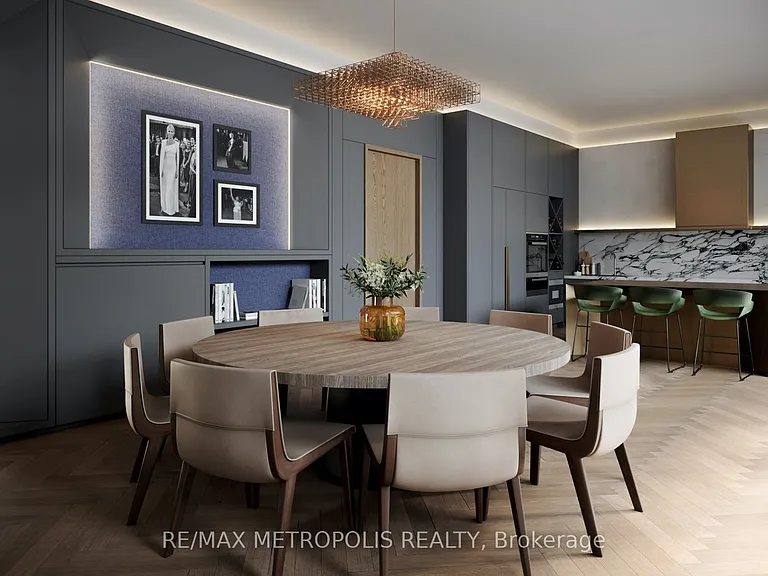 500 Dupont St #815 — Photo 16