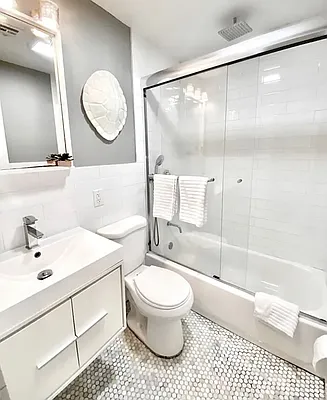 Rented by NOVO Living LLC | media 7