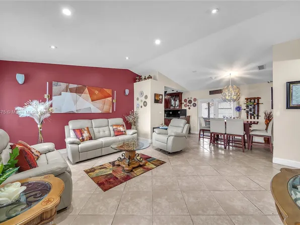 17078 SW 144th Pl, Miami, FL 33177