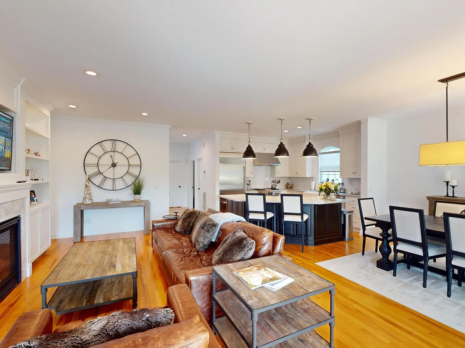 4 bed, 2238 sqft, $8,000 — Photo 4