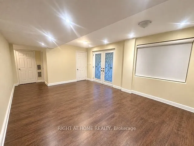 2 bed, $2,100 — Photo 4