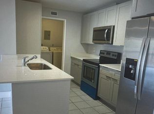 8873 Fontainebleau Blvd #204-B, Miami, FL 33172