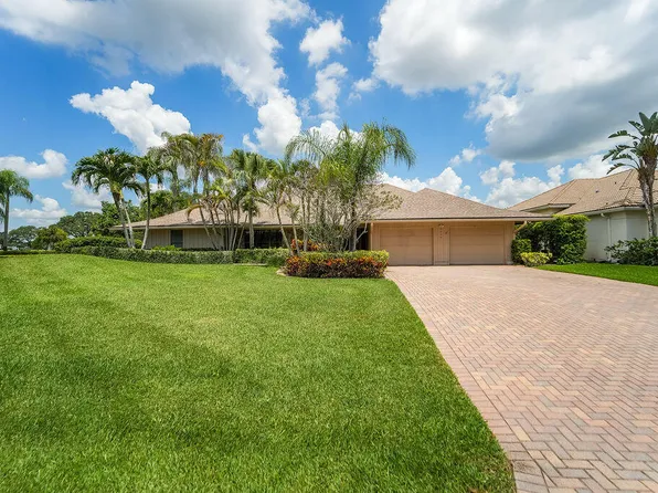 6499 Brandon Street, Palm Beach Gardens, FL 33418