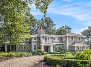 45308 Fairway Dr, New Buffalo, MI 49117