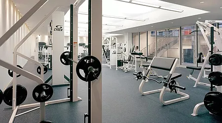 Rented by R New York