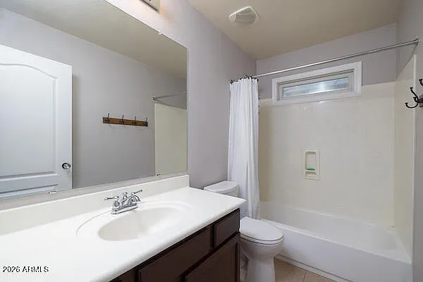 18469 W Sunnyslope Ln — Photo 10