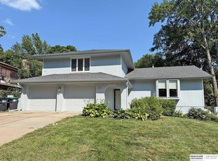 2017 S 145th Ave, Omaha, NE 68144