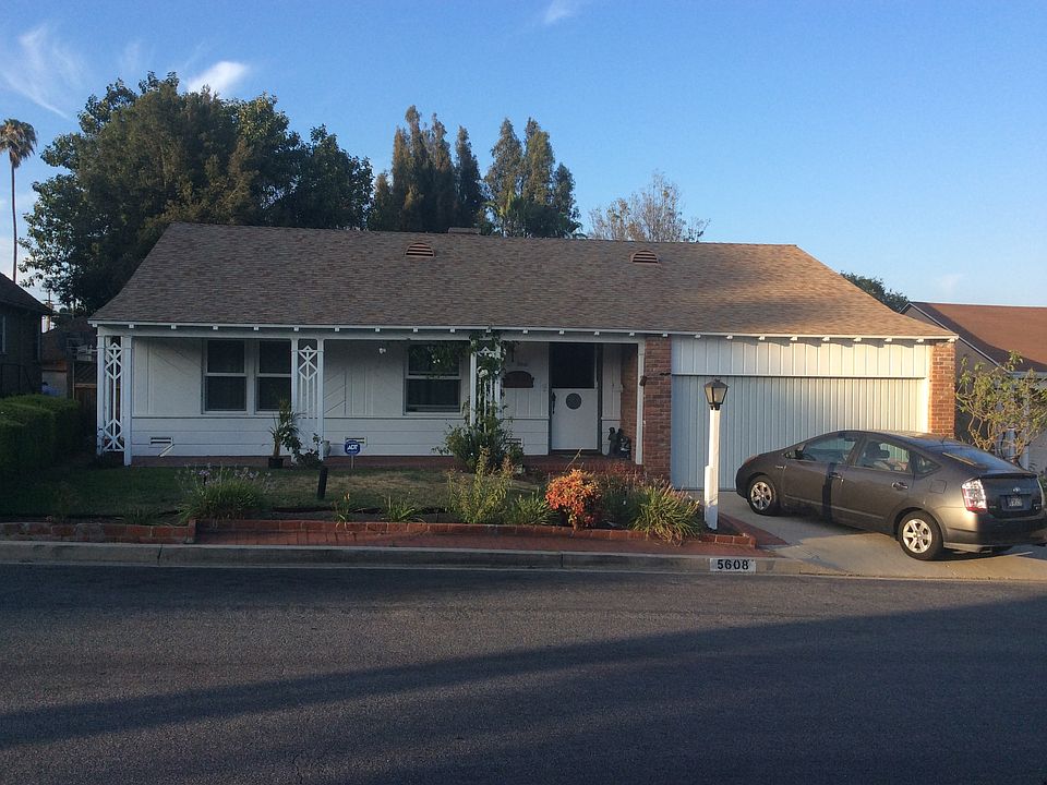 1st image of 5608 Valley Glen Way
