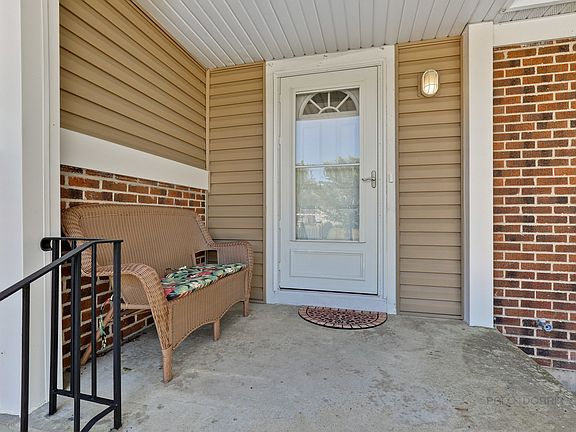 2nd image of 215 Augusta Dr