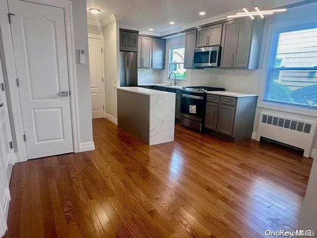 254 E Beech St — Photo 6