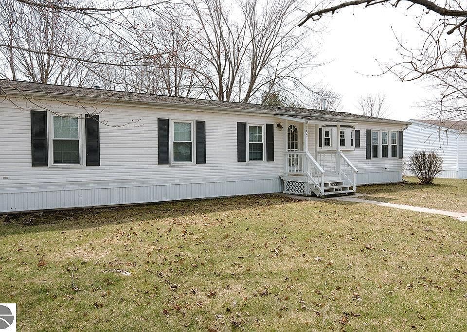 1st image of 5232 E Broadway Rd #137