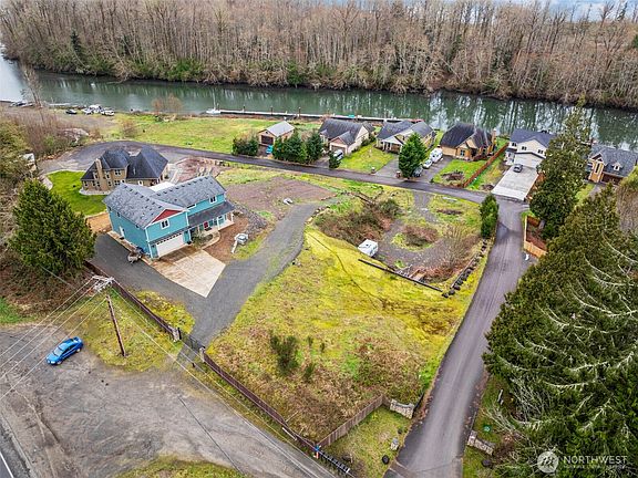 5th image of 23 Marina Drive