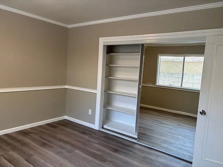 10822 Hartsook St — Photo 13