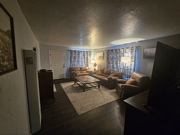 5th image of 2324 E 15th St