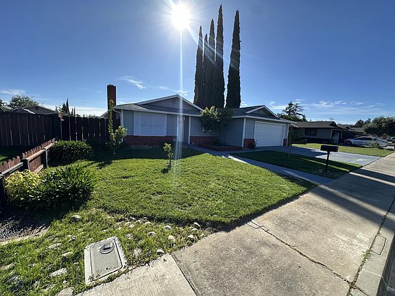 3rd image of 2160 Georgia Way