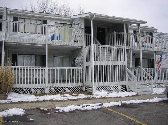 3rd image of 399 Oak St APT 24C