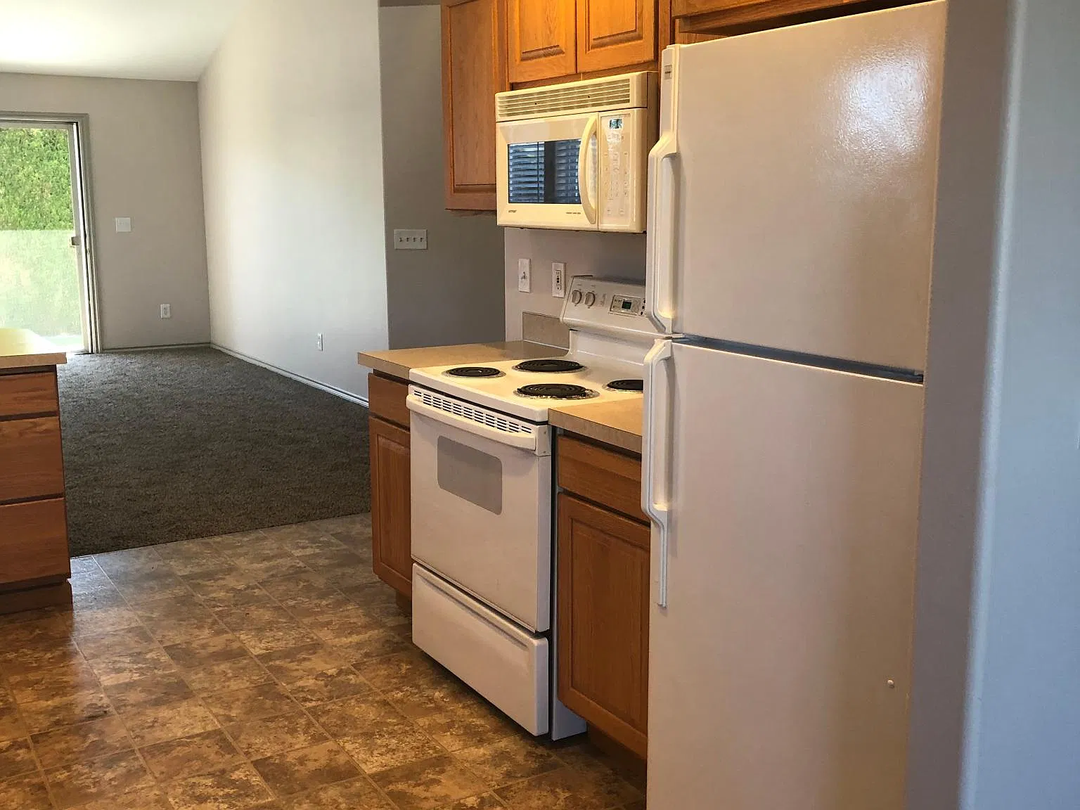 6902 Willow Pl — Photo 3