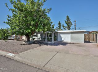 11815 N 112th Dr, Youngtown, AZ 85363