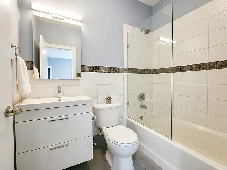 19 Park St #3R — Photo 7