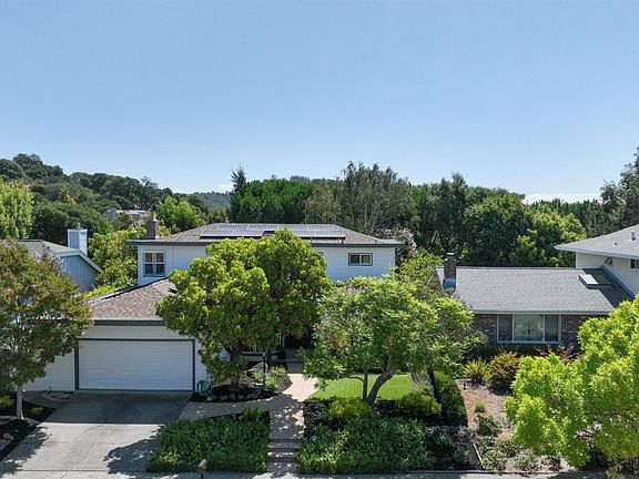 2nd image of 212 Riviera Drive