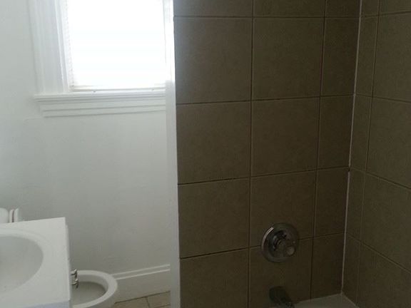 5th image of 4426 Glenway Ave #1