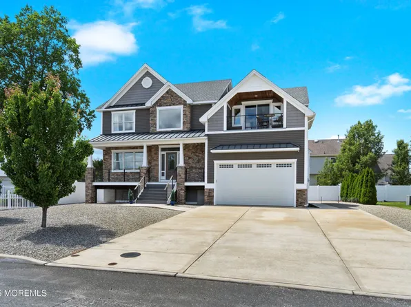 22 Corrigan Avenue, Pine Beach, NJ 08741