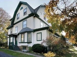 30 Columbia St #2, Brookline, MA 02446