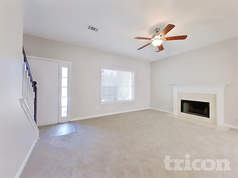 114 Millwheel Dr — Photo 2