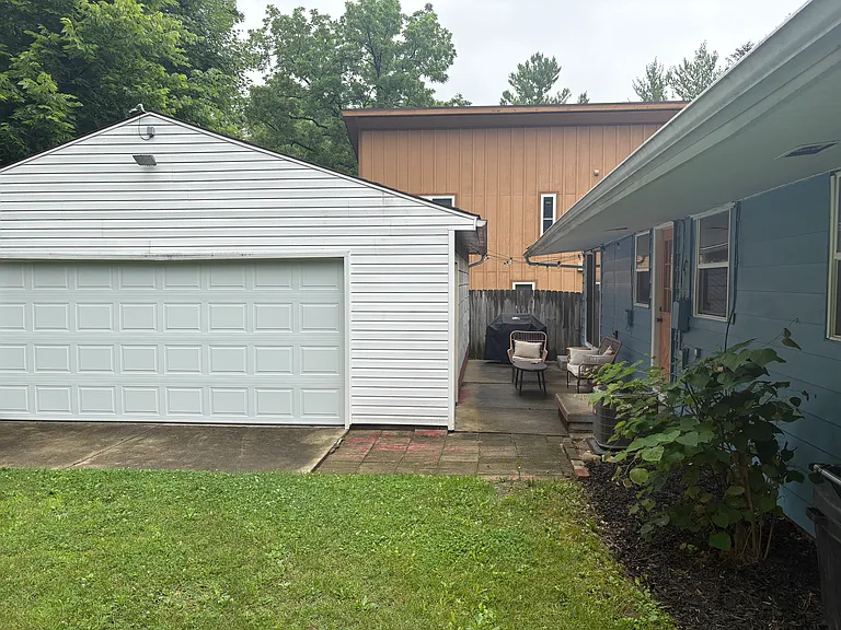314 N Stafford St — Photo 9