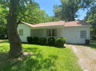 305 Cherry Creek Rd, Dayton, TX 77535
