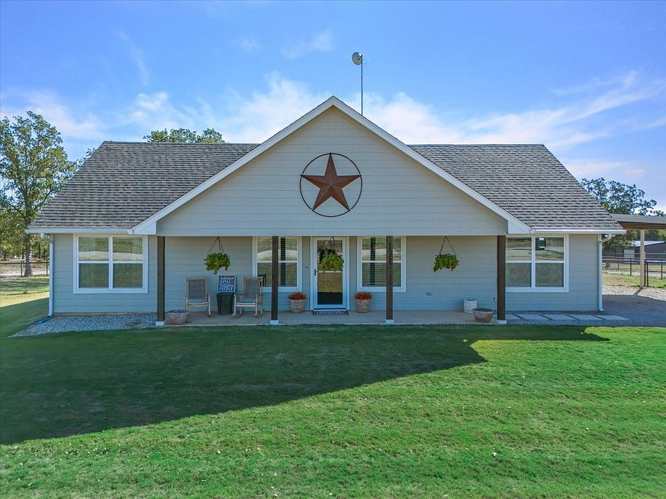 1st image of 131 Brown Ln