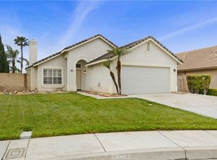 14805 Foxfield Ln, Fontana, CA 92336