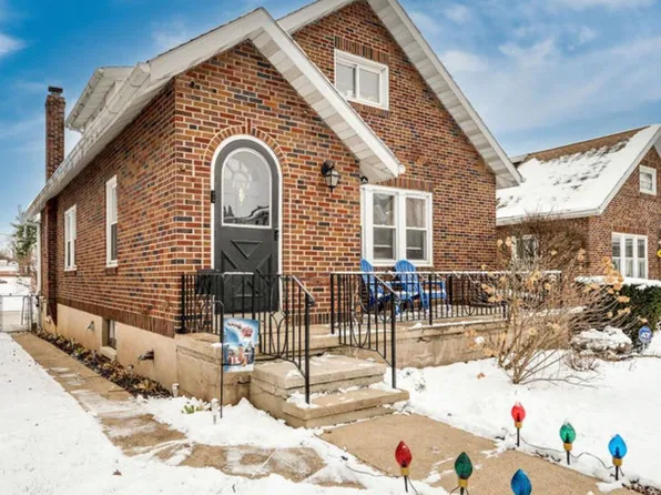 2054 Cleveland Ave, West Lawn, PA 19609