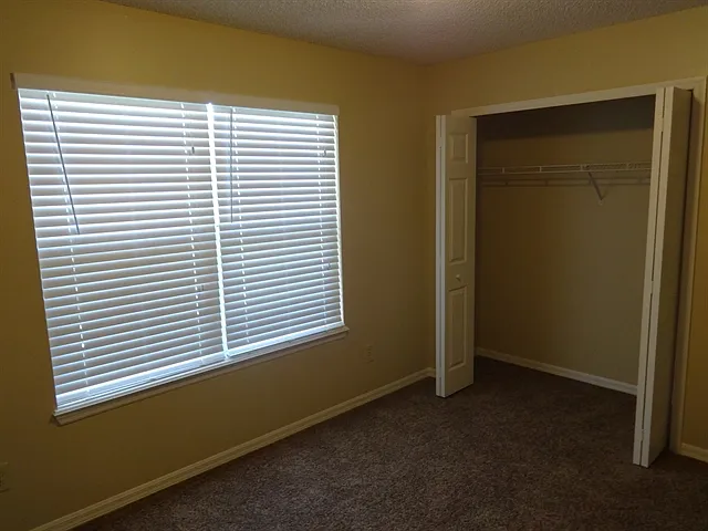 845 Brookstone Ct — Photo 10