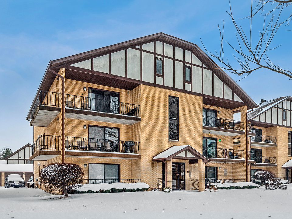 1st image of 17960 Royal Oak Ct #3S