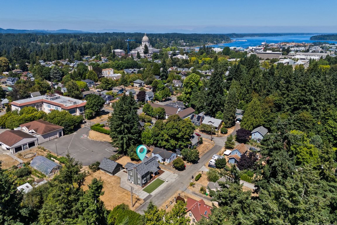 next background image