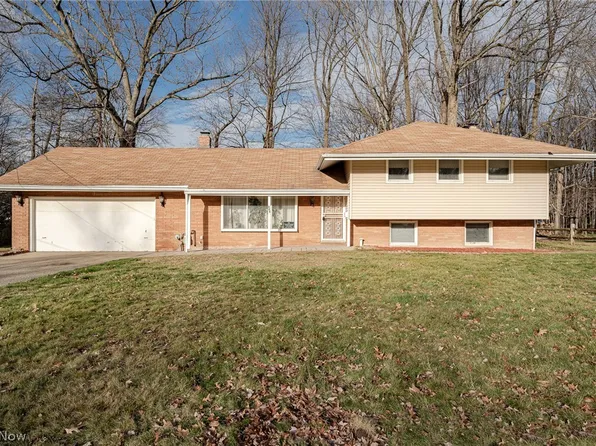 345 Claymore Blvd, Richmond Heights, OH 44143