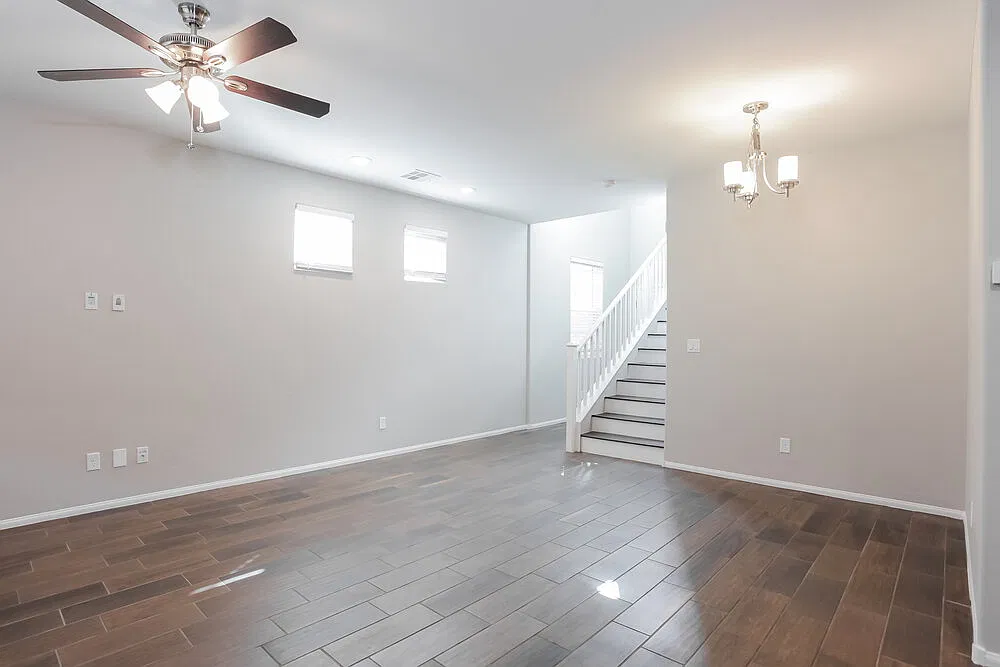 3 bed, 2.5 bath, 1737 sqft, $2,275 — Photo 4
